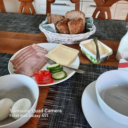 Naturnaera Dubbelrum B&B I Uppsala Ramstalund Екстер'єр фото