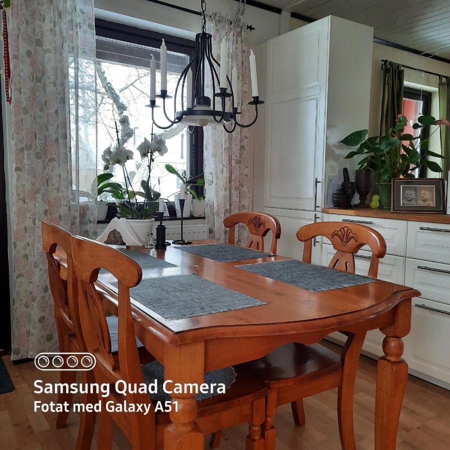 Naturnaera Dubbelrum B&B I Uppsala Ramstalund Екстер'єр фото